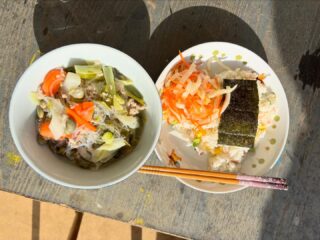 昨日の#えんめし 

○具材たっぷり春雨スープ
○まぜごはん
○にんじんと大根と油あげのサラダ

えだまめ部隊が大活躍🫛✨

#えんめしぐらむ 
#フリースペースたまりば 
#フリースペースえん 
#子ども食堂 
こども食堂 
みんなの居場所 
手づくりごはん
みんなで食べると美味しいね 
こどもまんなかやってみた
不登校 
居場所 
川崎市 
高津区 
フリースペース 
フリースクール